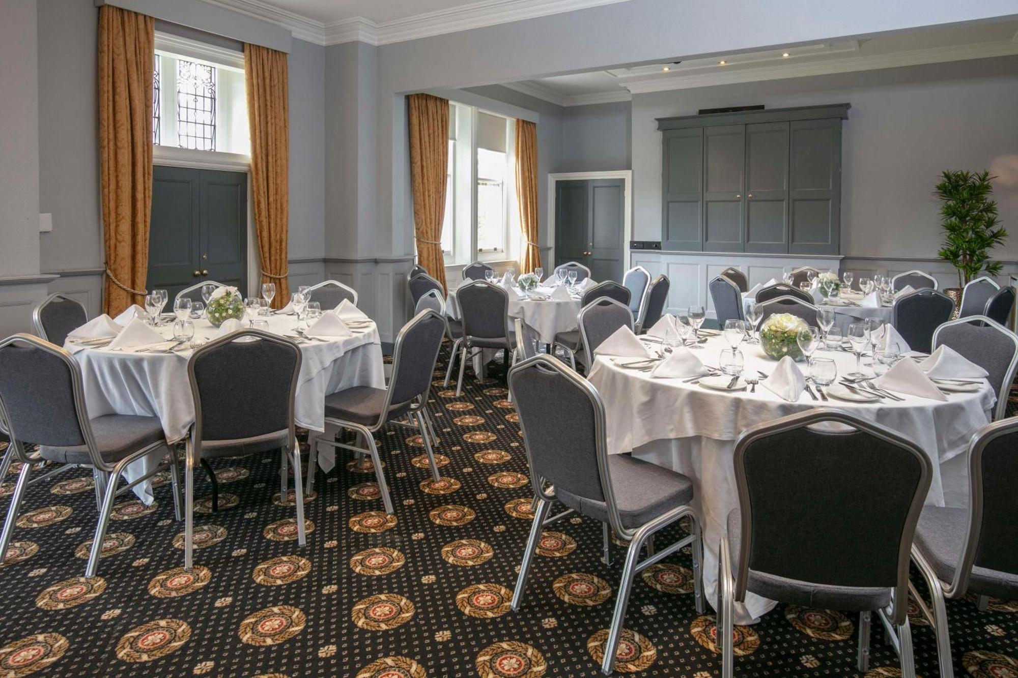 Moor Hall Hotel & Spa Sutton Coldfield Exterior photo